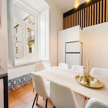Iconic 6br Luxury In Center Lisboa