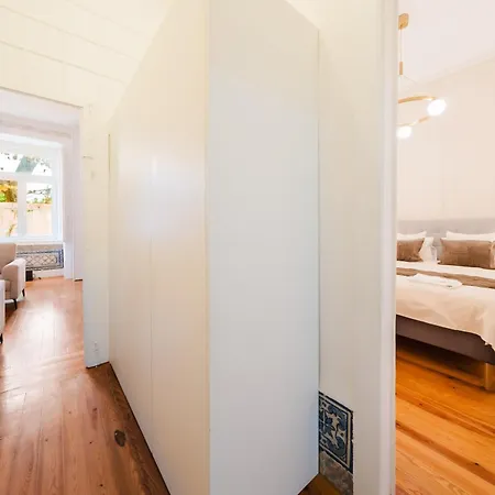 Spacious - 6 Bed - Super - Lux *