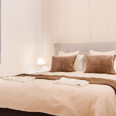 Spacious - 6 Bed - Super - Lux Apartamento Lisboa