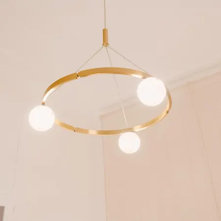 Appartement Spacious - 6 Bed - Super - Lux