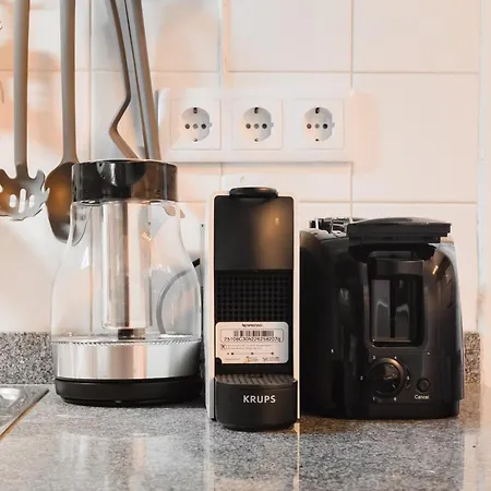 아파트 Spacious - 6 Bed - Super - Lux