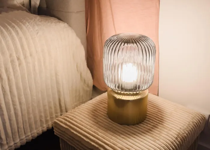 Iconic 6br Luxury In Center *