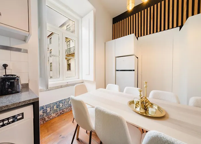 Iconic 6br Luxury In Center 리스본