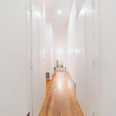 Iconic 6br Luxury In Center Apartment Lisbon